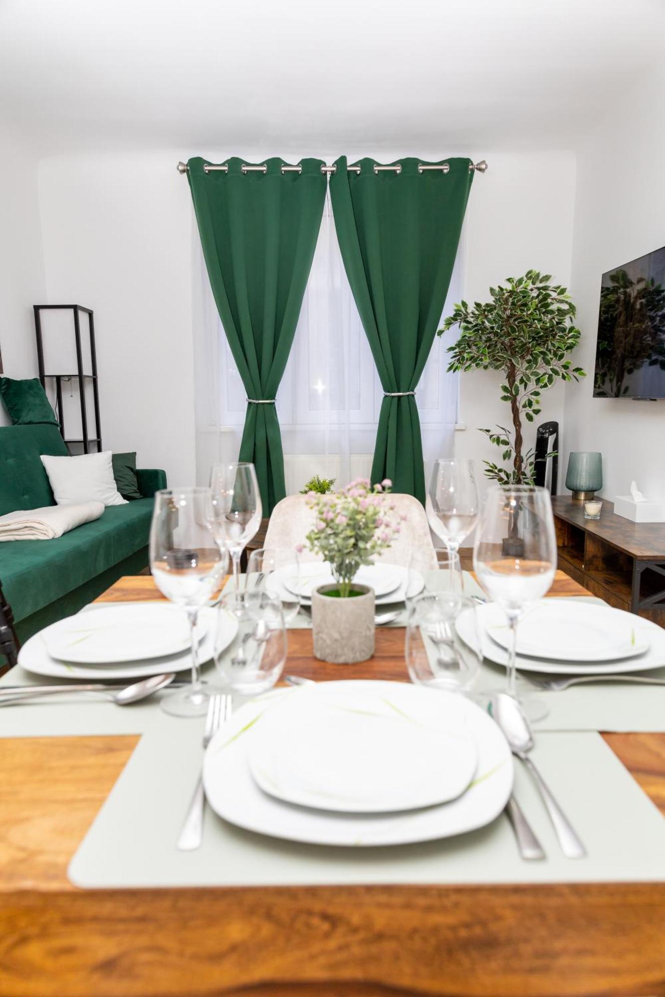 City Apartment Top Location, Quiet And Cozy Ideal To Relax Or Work Wien Exterior foto